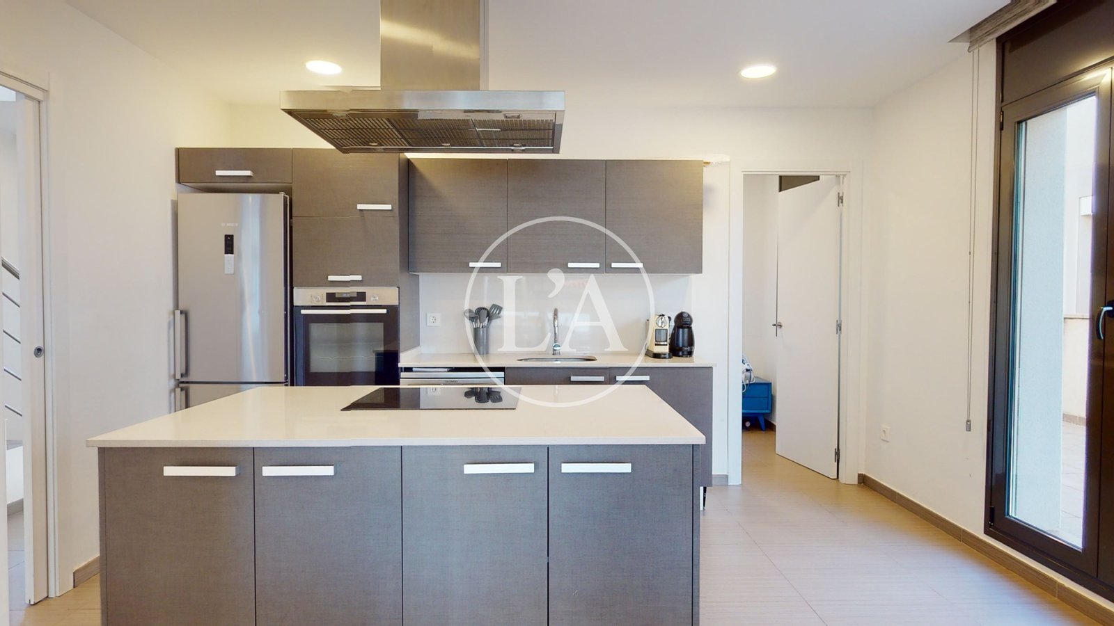 Chalet independiente con piscina Cambrils cocina
