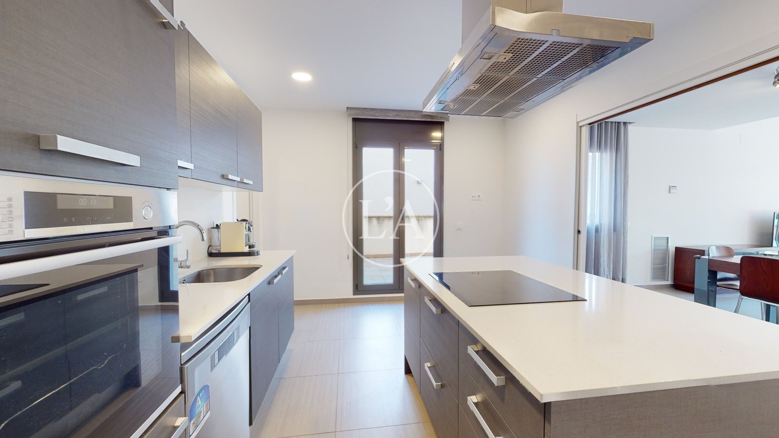 Chalet independiente con piscina Cambrils cocina