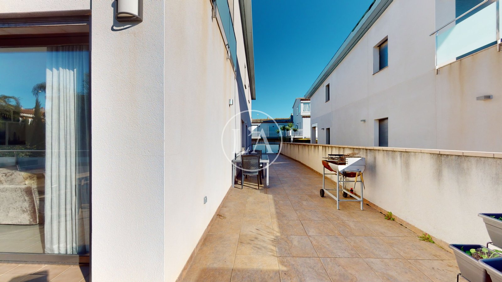 Chalet independiente con piscina Cambrils bbq