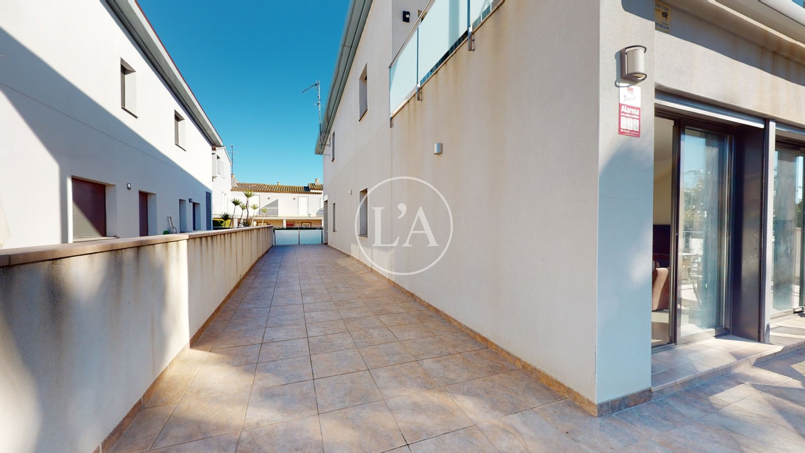 Chalet independiente con piscina Cambrils terraza