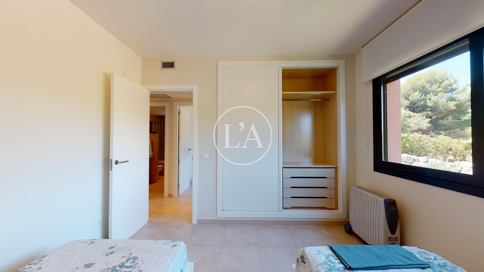 Casa Golf Bonmont armario empotrado