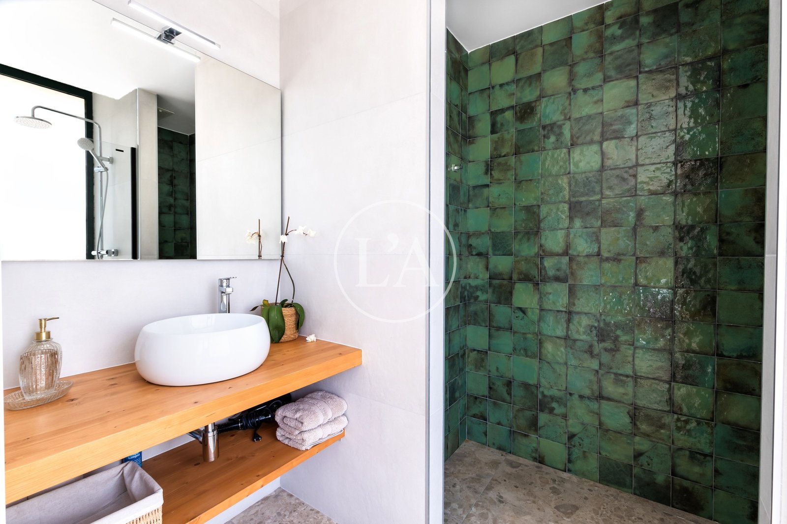 Casa-pareada-Bonmont-lavabo