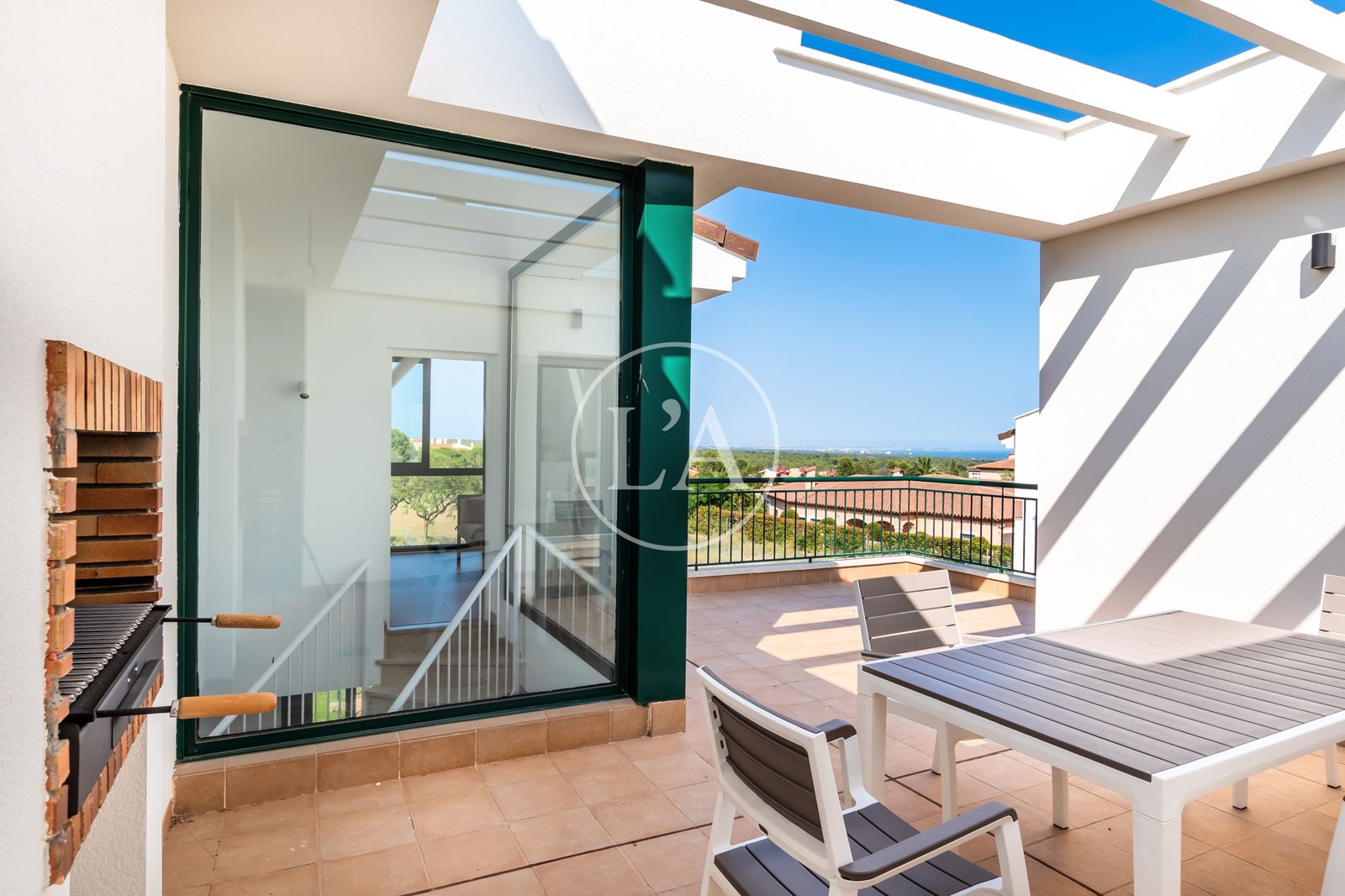 Casa-pareada-Bonmont-solarium-terraza