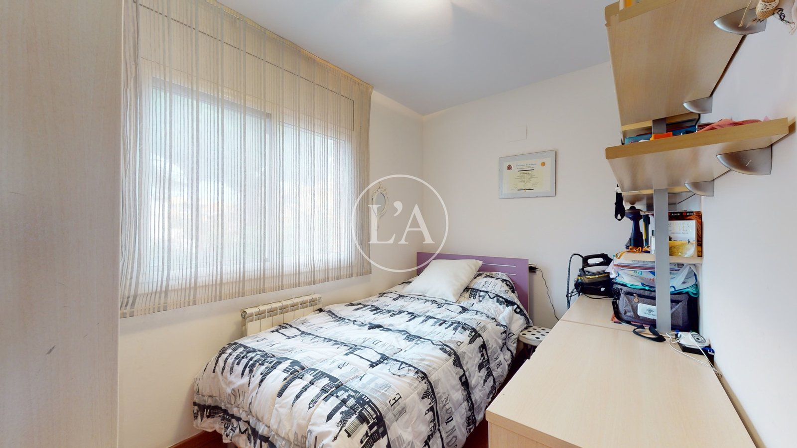 Chalet pareado Salou piscina dormitorio planta baja