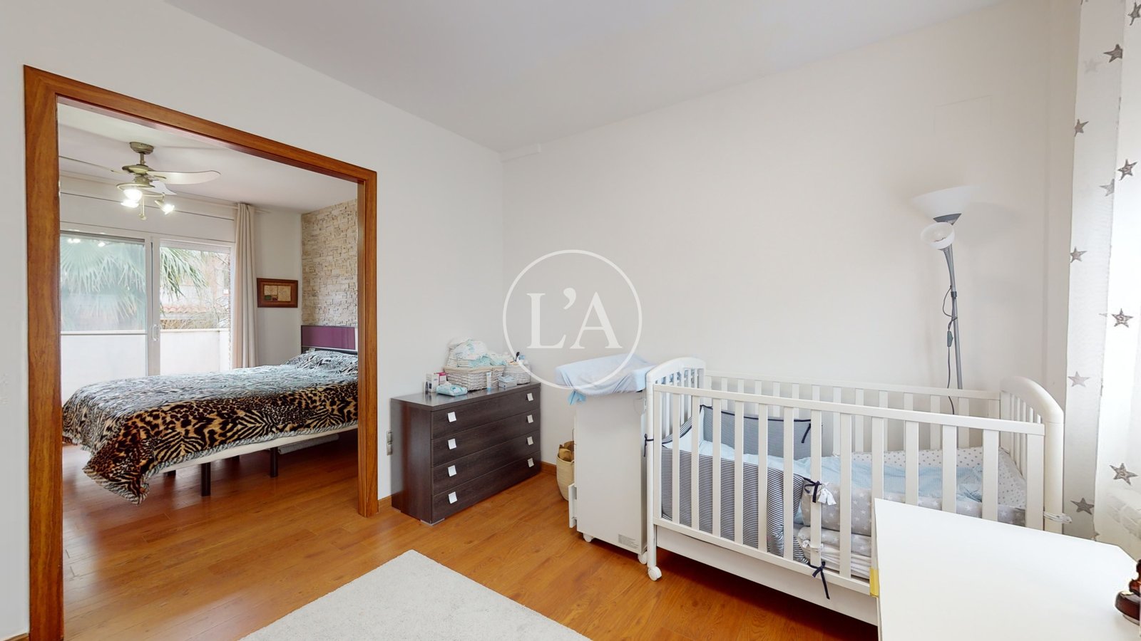 Chalet pareado Salou suite vestidor 2