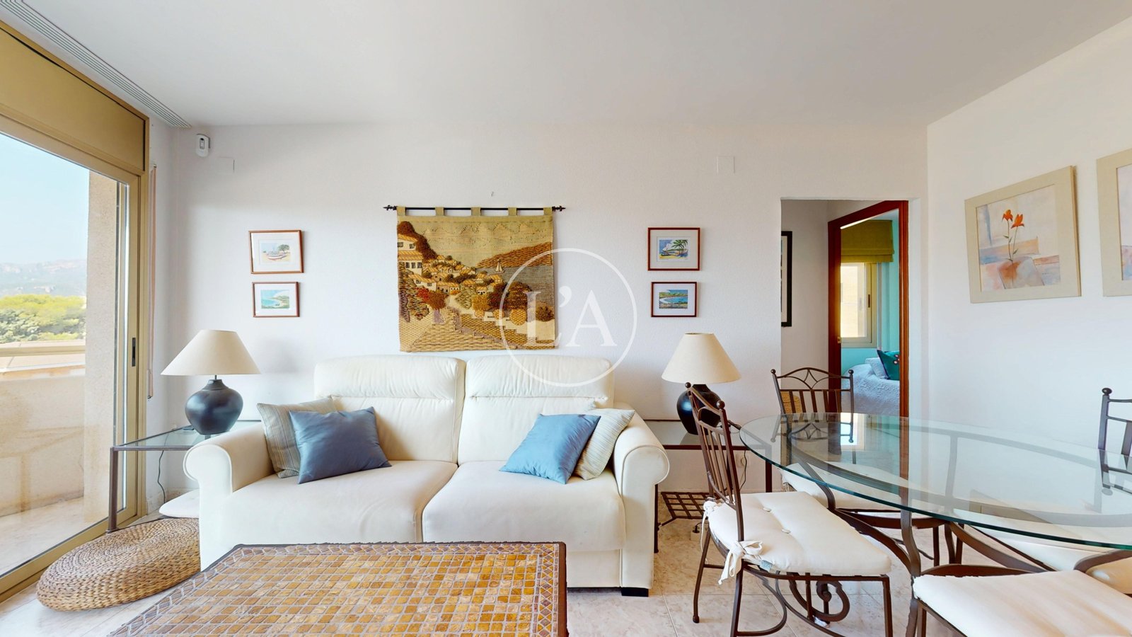 Apartamento Miami Playa sofas