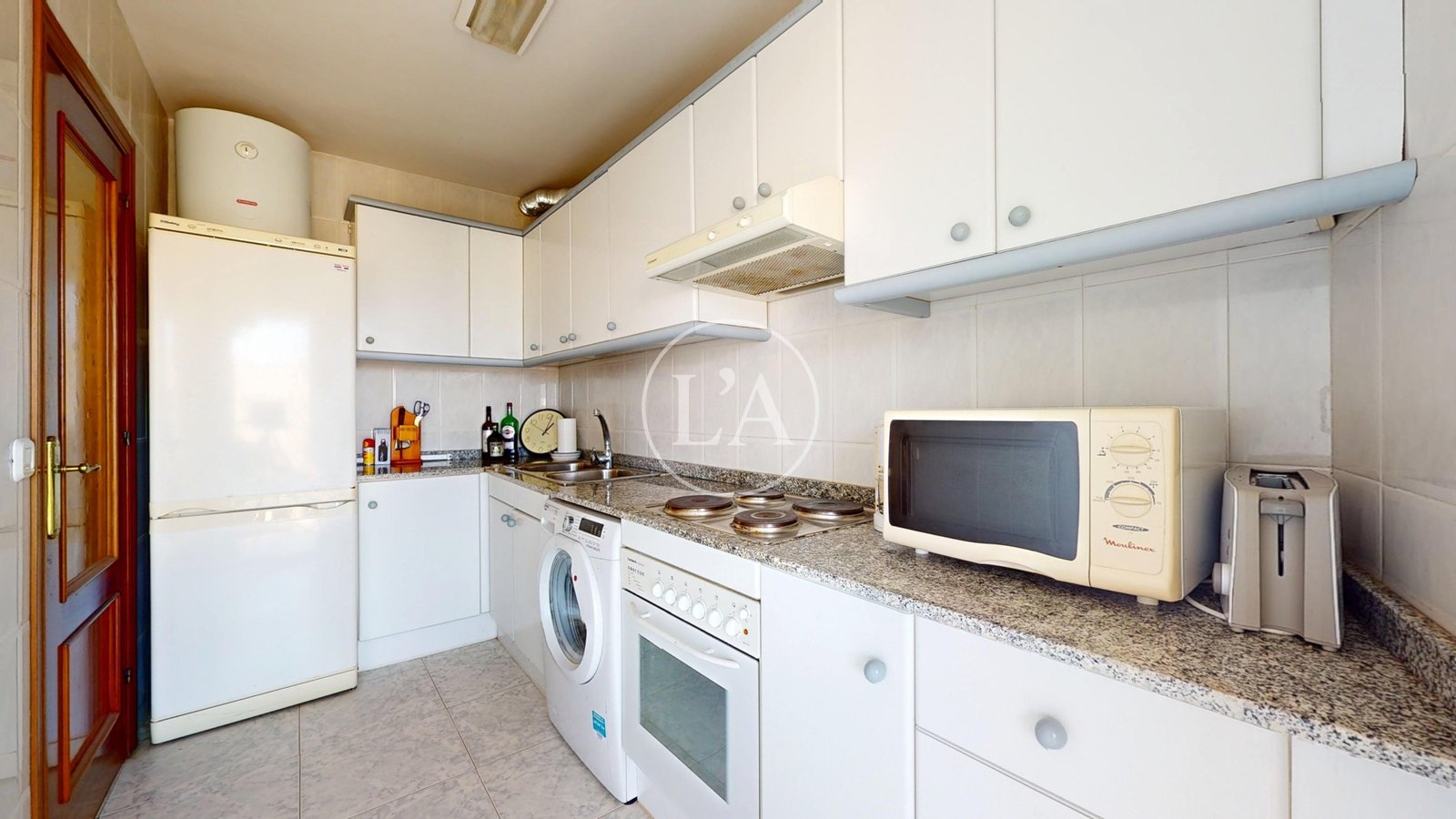 Apartamento Miami Playa electrodomésticos