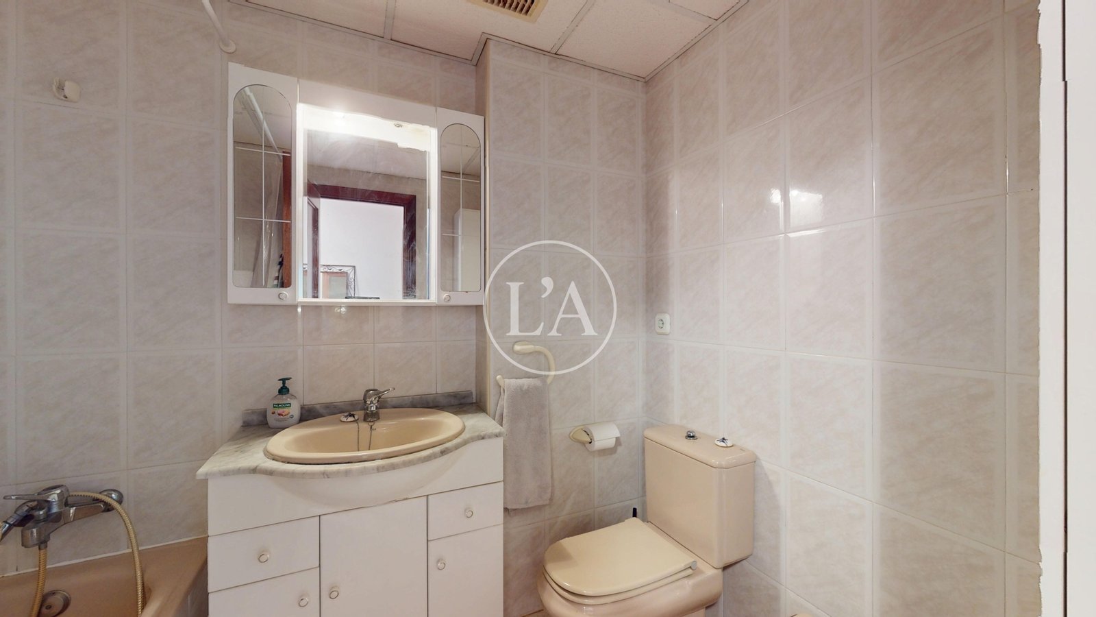 Apartamento Miami Playa aseo