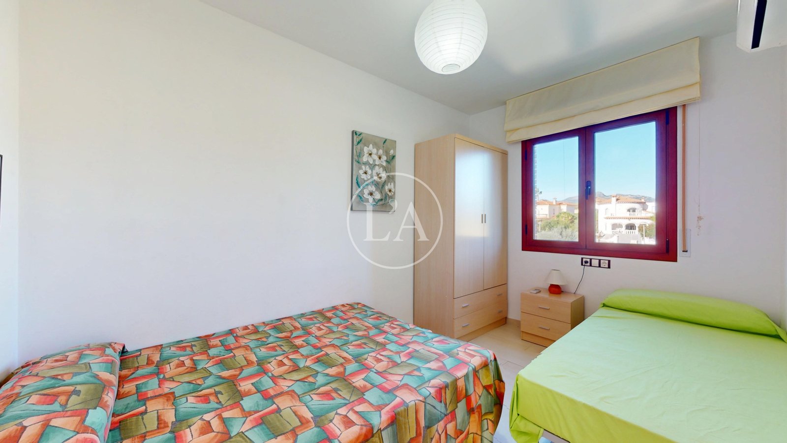 Casa con piscina y licencia turística segunda habitación