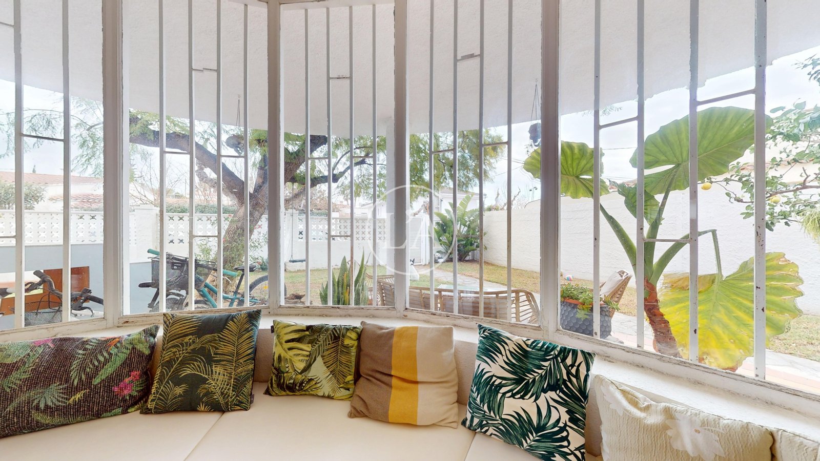 Casa en Vilafortuny Cambrils unifamiliar ventanas