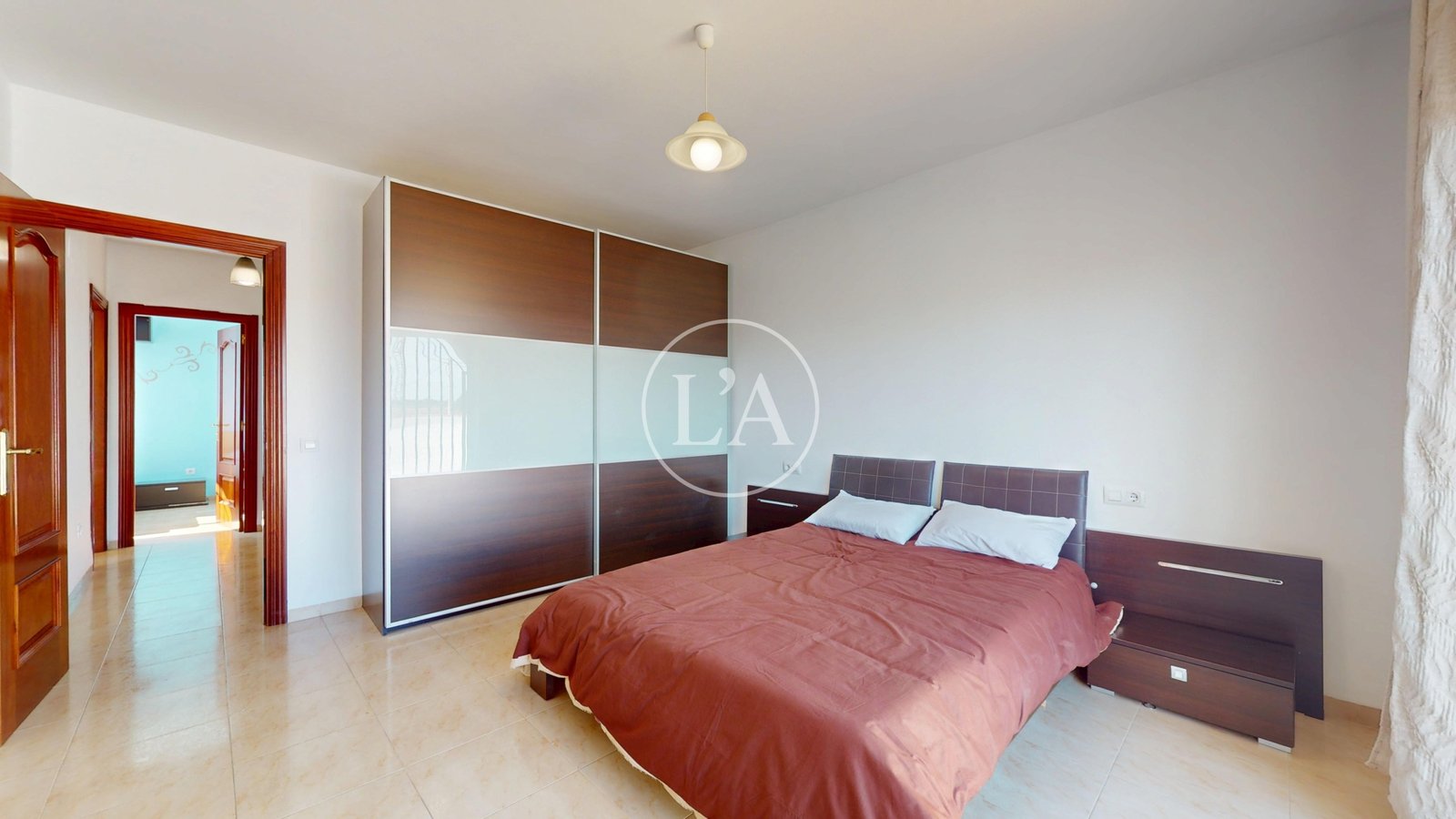 Casa pareada en venta en Mainou cama suite