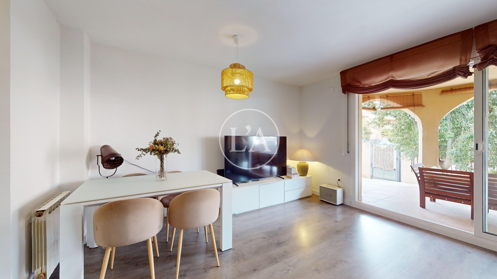 Casa pareada en Vilafortuny televisión