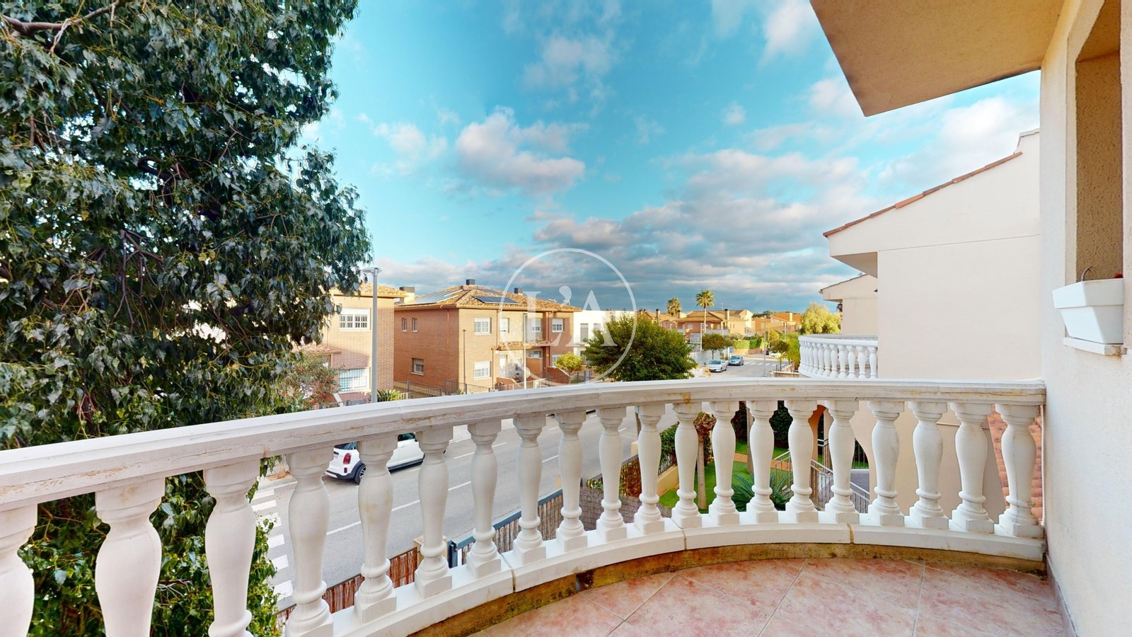 Casa pareada en Vilafortuny terraza primera planta