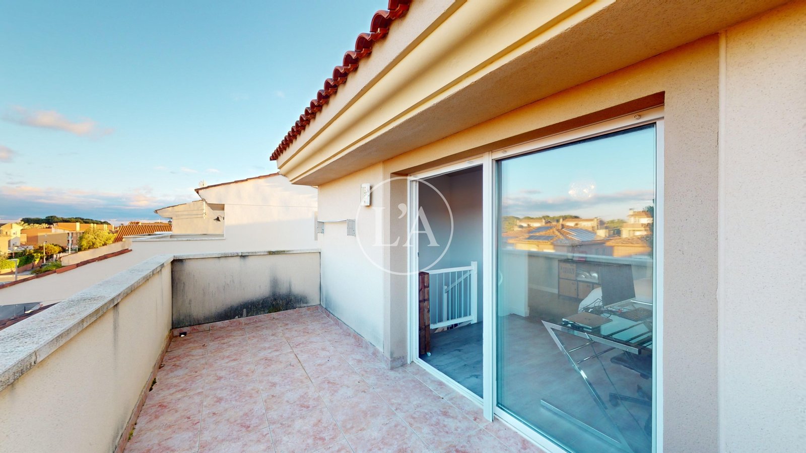 Casa pareada en Vilafortuny terraza segunda planta