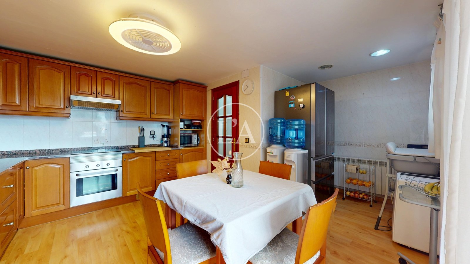 Piso en Nou Cambrils cocina completa