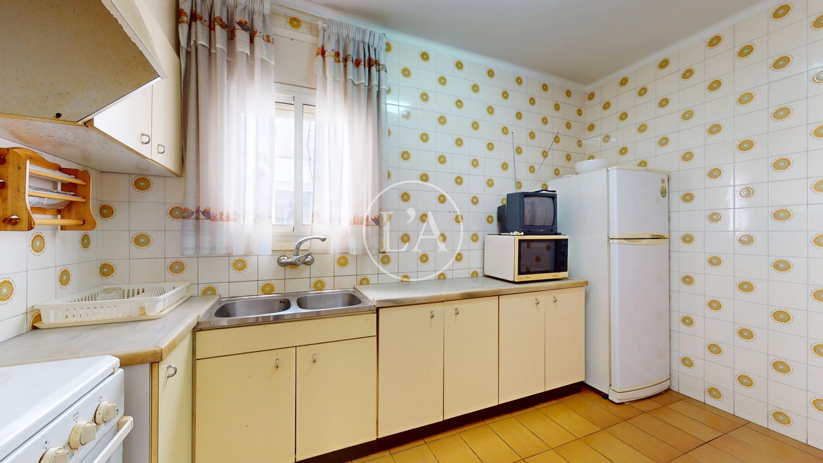 Piso puerto Cambrils muebles cocina