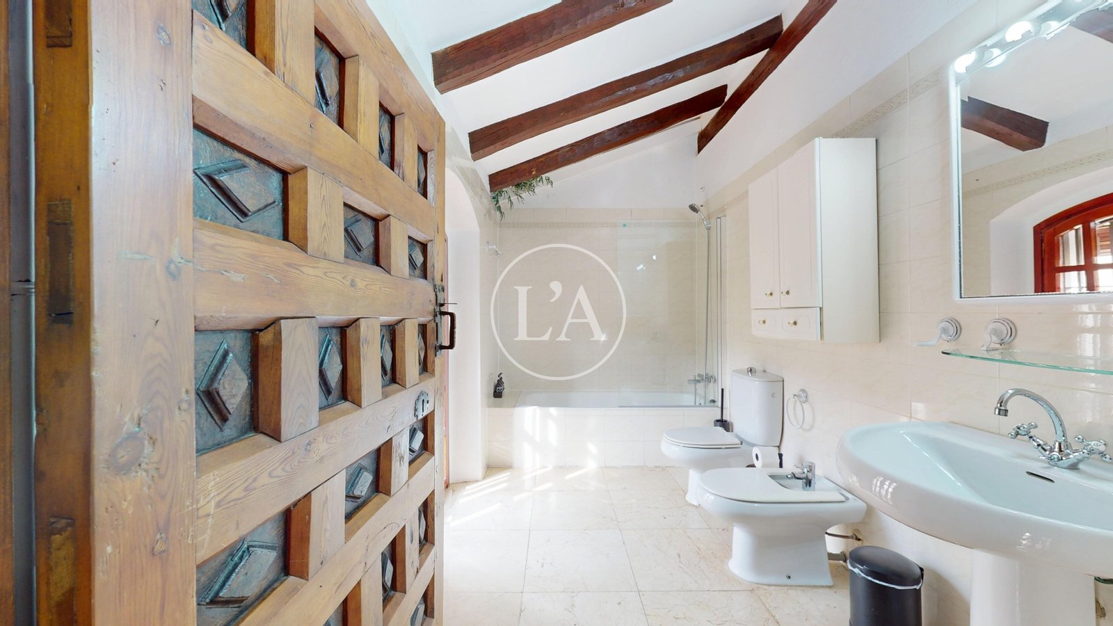 Casa Cambrils licencia turística tercer baño completo