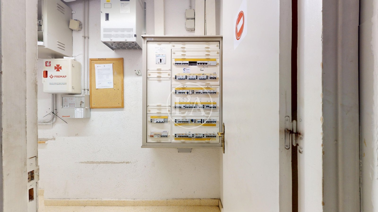 Local comercial Cambrils en alquiler instalación eléctrica