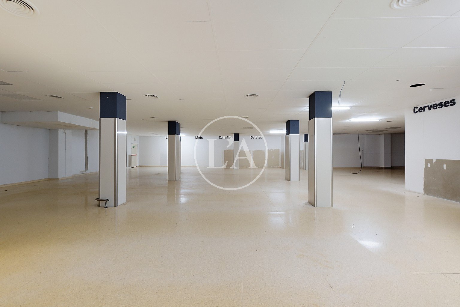 Local comercial Cambrils en alquiler vista general