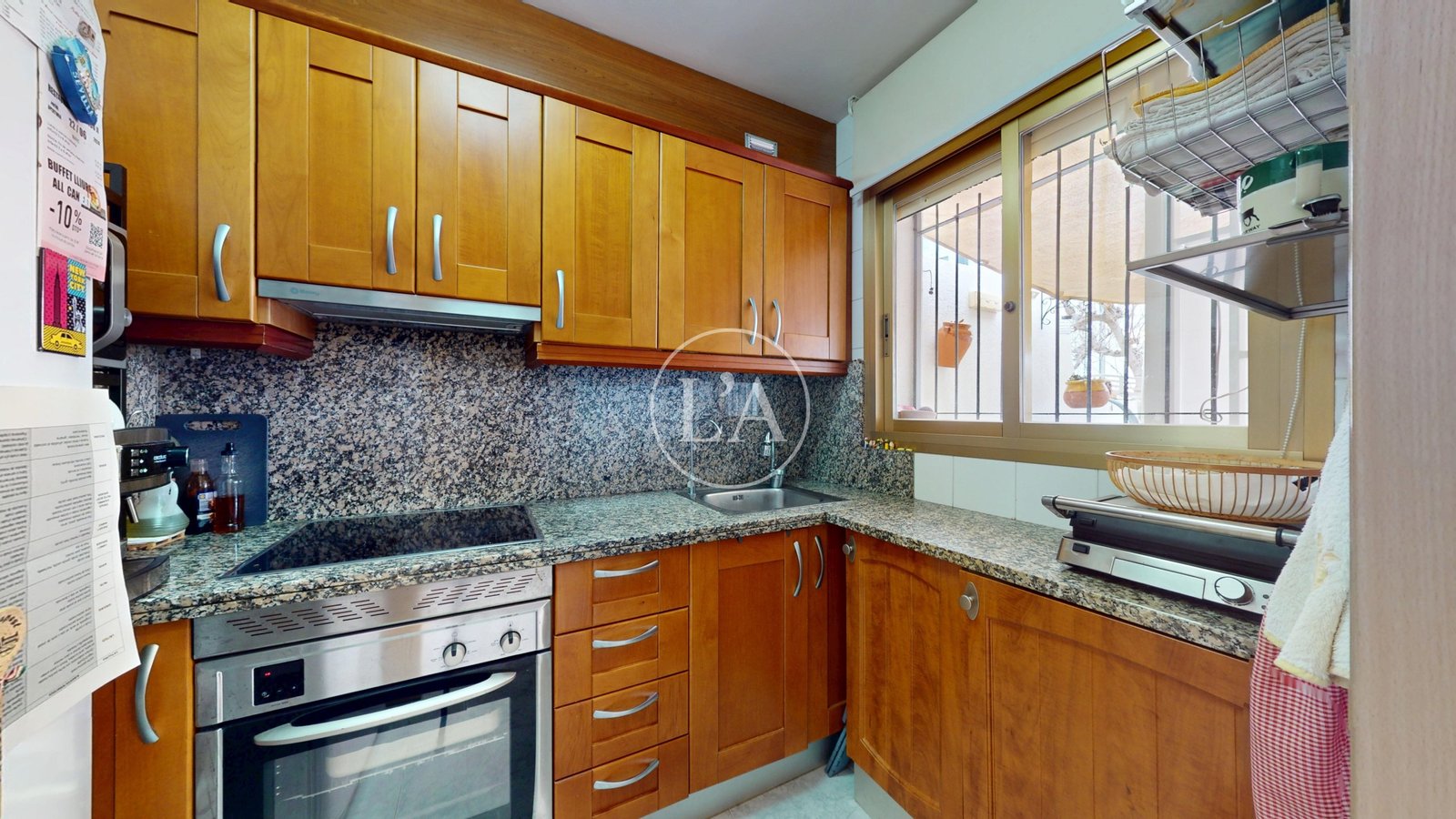 Casa Cambrils Mediterrani cocina