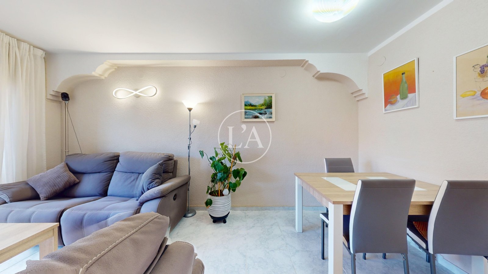 Casa Cambrils Mediterrani salón-comedor