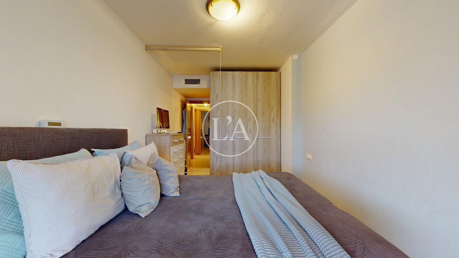 Piso en venta en Cambrils armario dormitorio