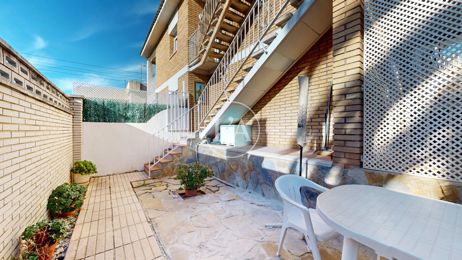 Casa en Vilafortuny Cambrils escaleras