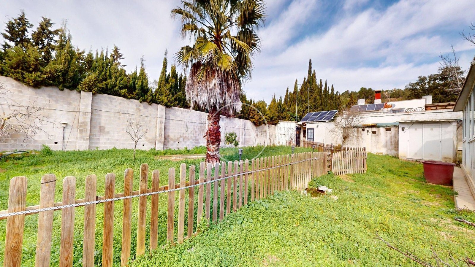 Masía urbana en venta en Vilanova d'Escornalbou palmera