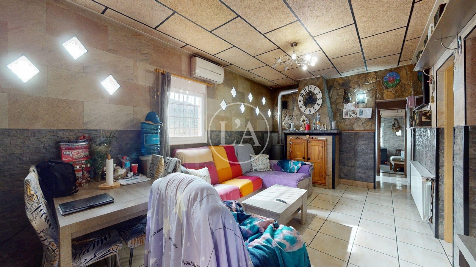 Masía urbana en venta en Vilanova d'Escornalbou sillón