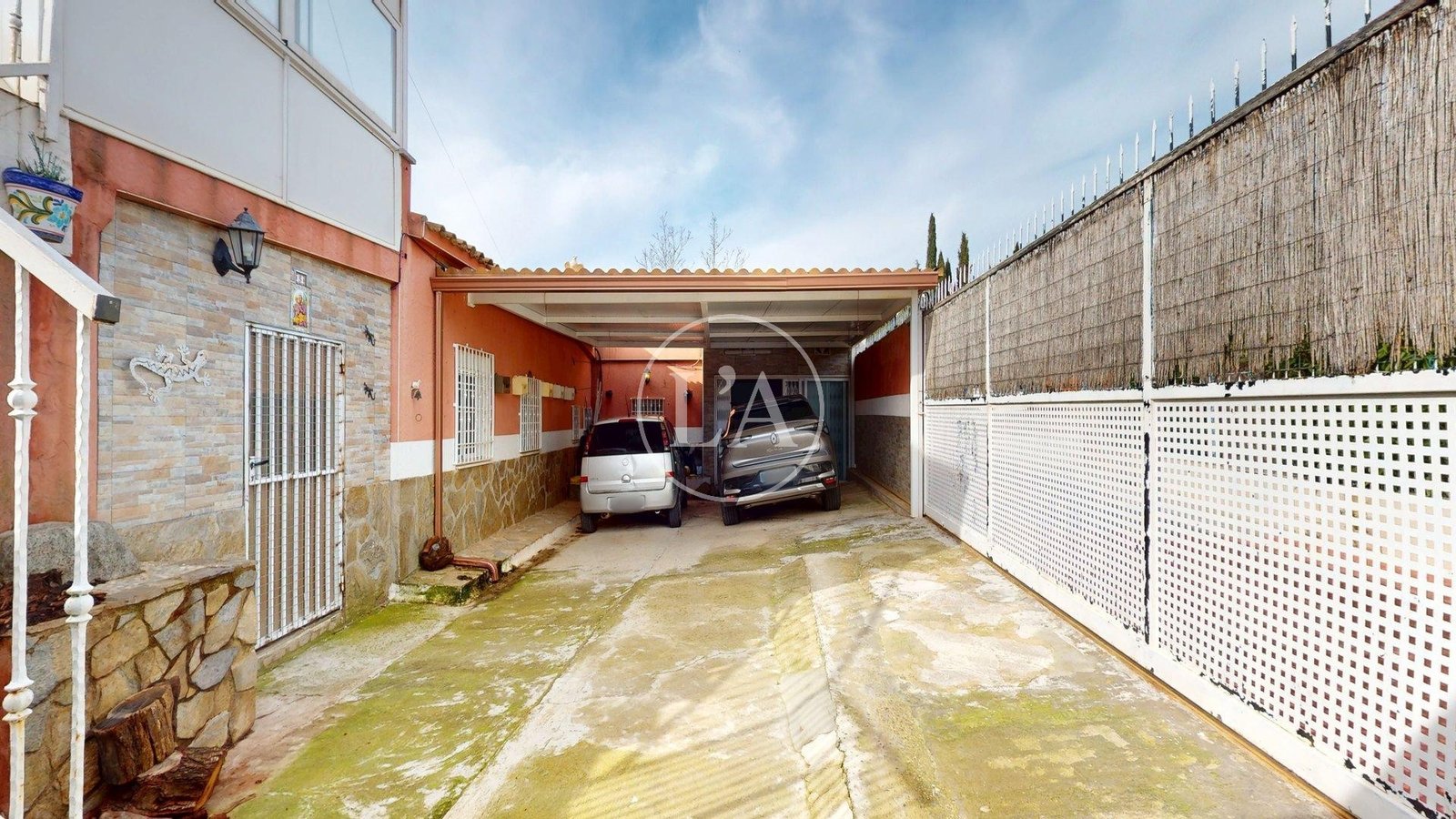 Masía urbana en venta en Vilanova d'Escornalbou parking