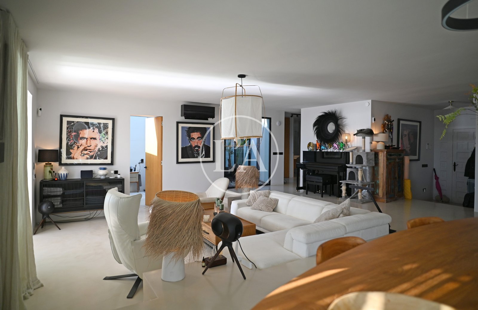 Casa en venta en primera linea de mar de Cambrils salón