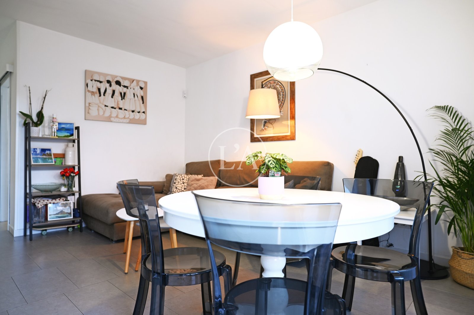 Piso en planta baja en Cambrils mesa comedor