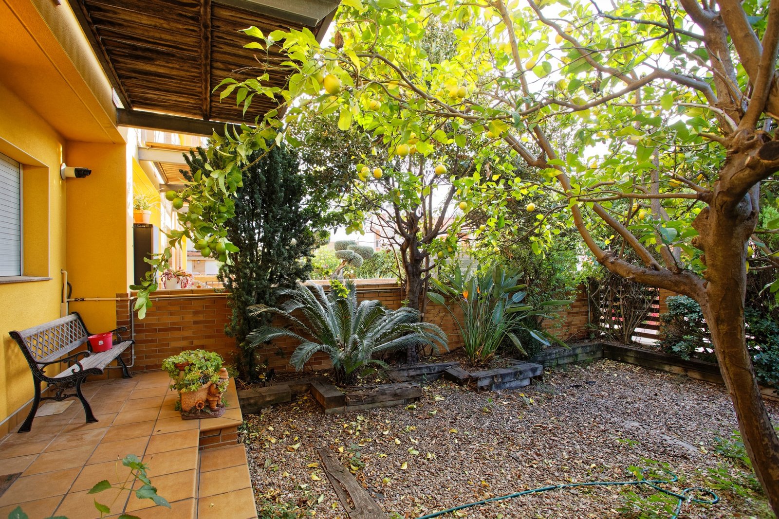 Casa en venta en Vilafortuny, Cambrils jardín delantero