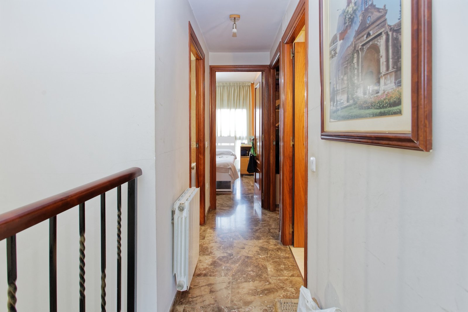 Casa en venta en Vilafortuny, Cambrils pasillo