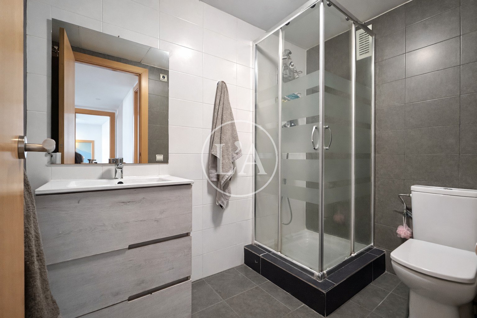 Ático en venta en Cambrils ducha