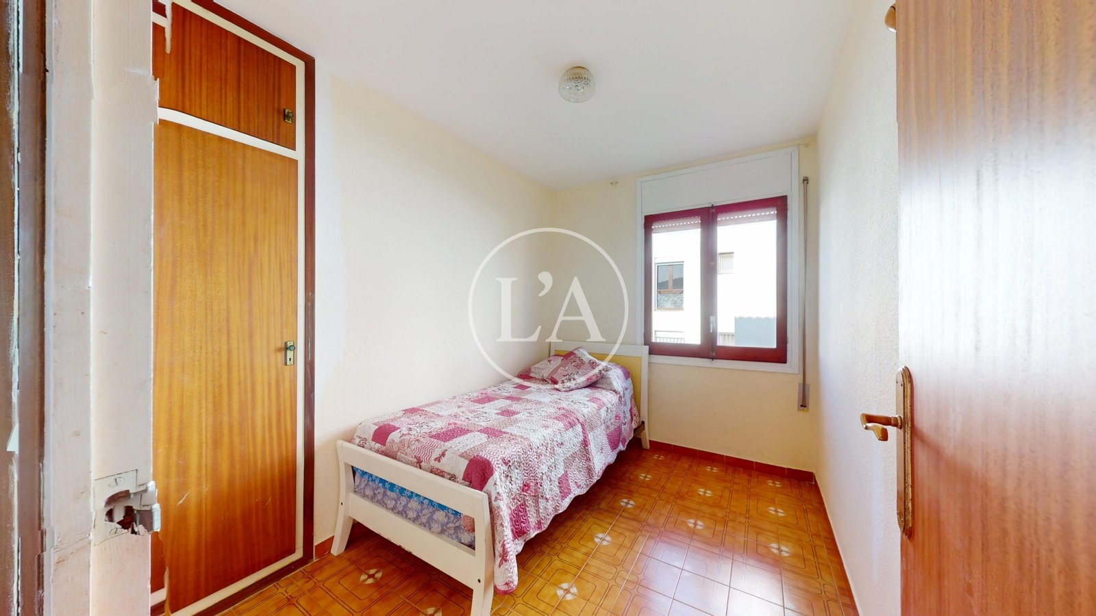 Primera planta con jardín en la Llosa Cambrils armario empotrado