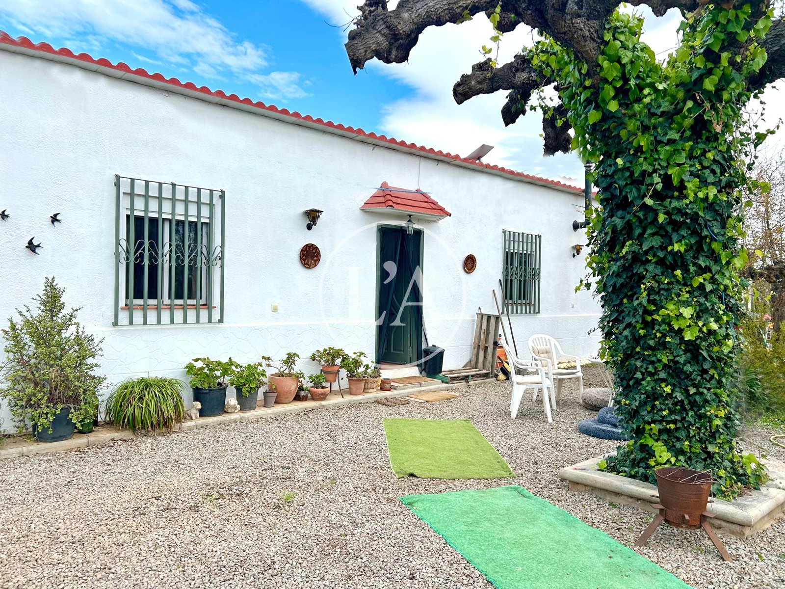 Masía rústica en Riudoms fachada