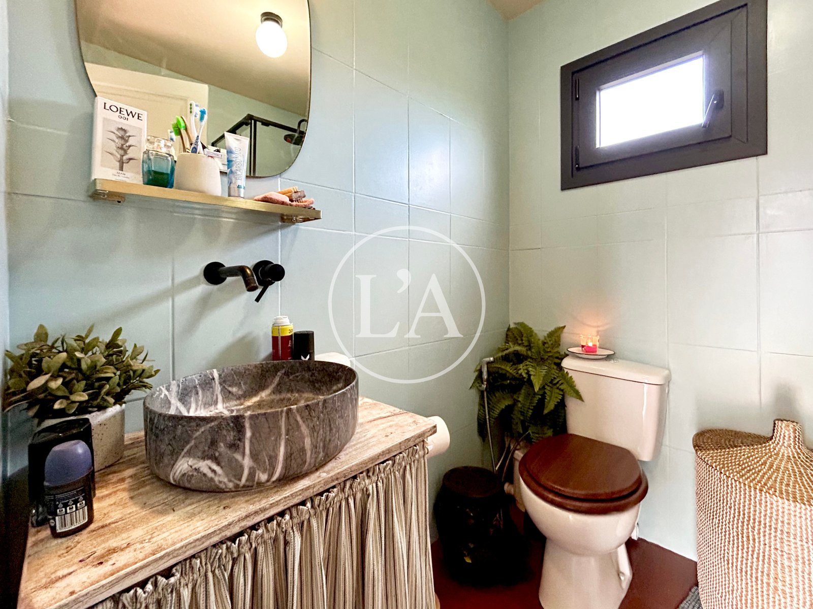 Masía rústica en Riudoms baño