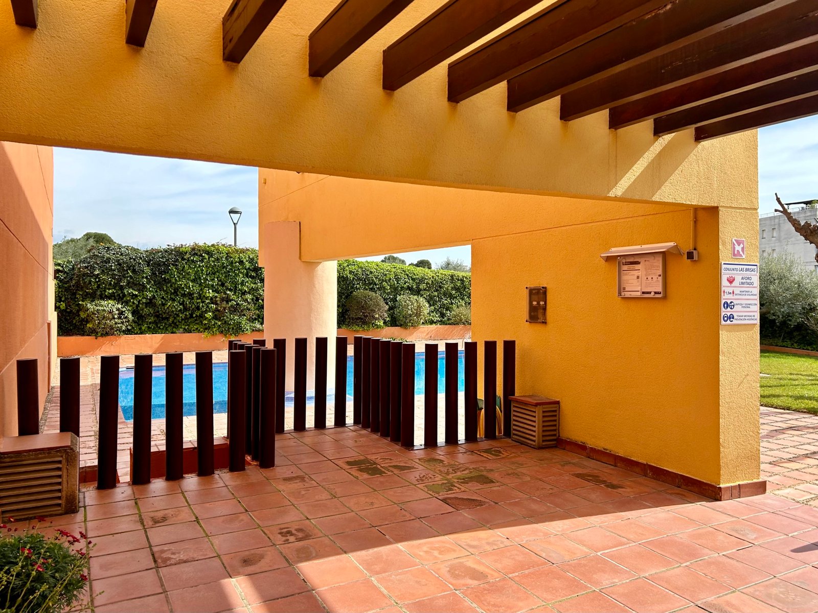 Casa adosada en venta en Vilafortuny porche comunitario
