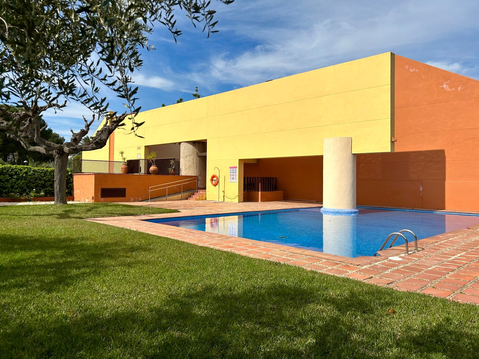 Casa adosada en venta en Vilafortuny pisicna común