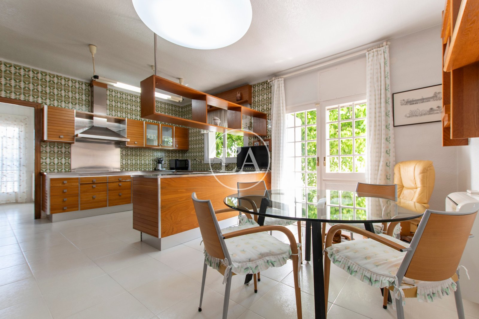 Casa chalet unifamiliar en Cambrils mesa cocina