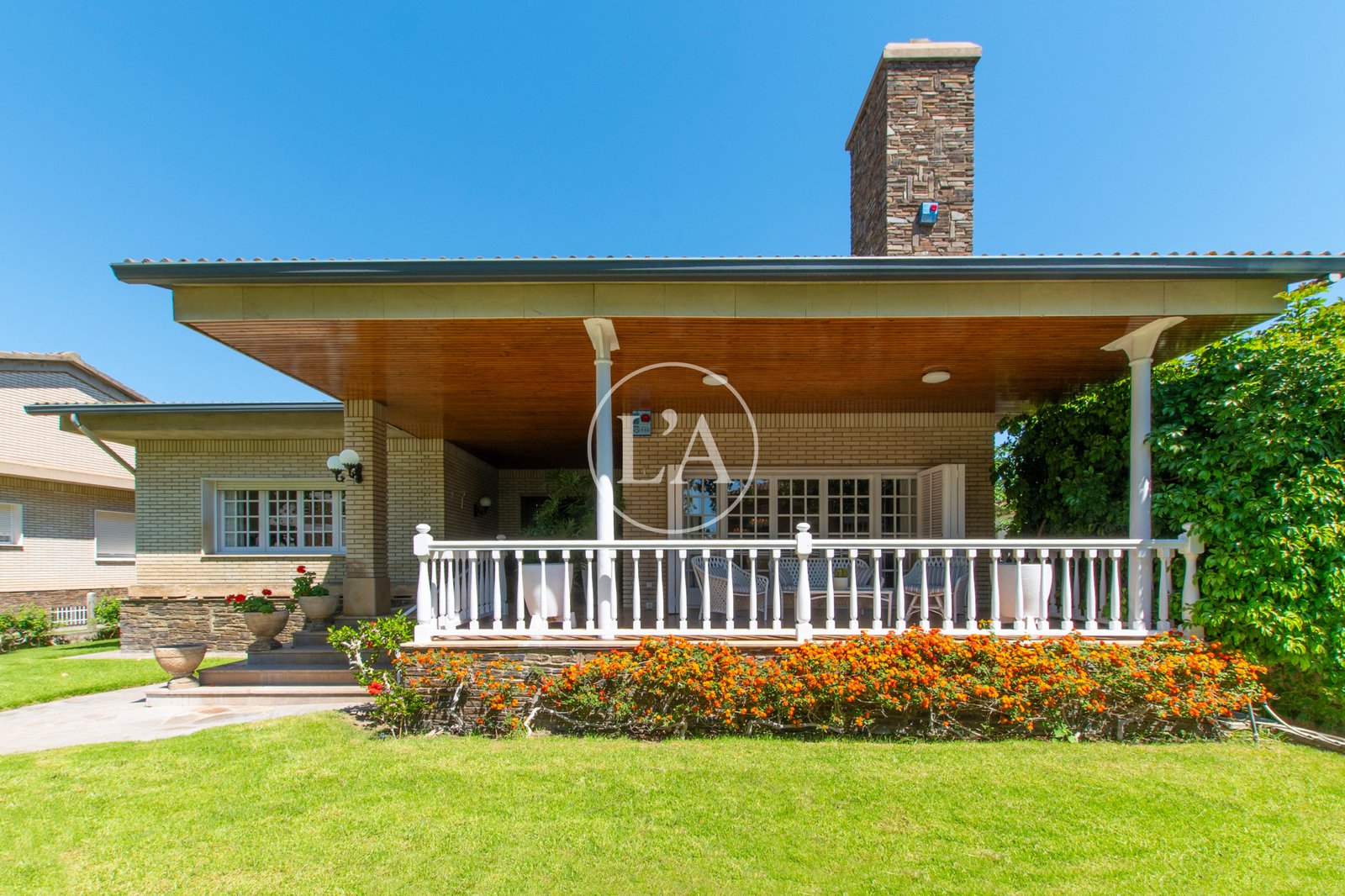Casa chalet unifamiliar en Cambrils fechada exterior