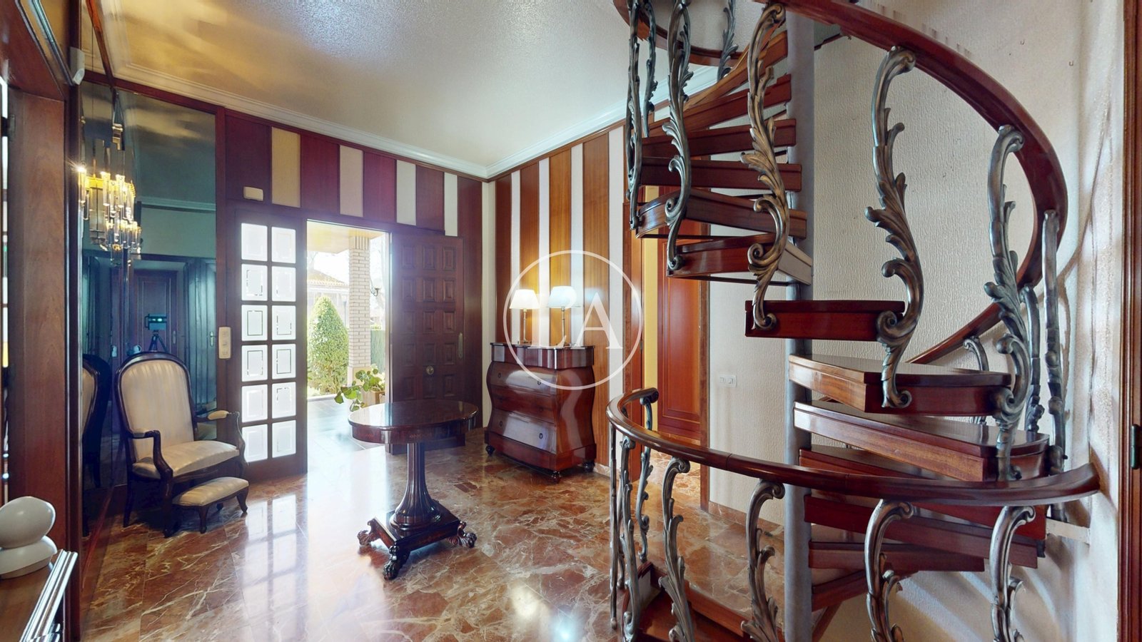 Casa unifamiliar exclusiva en Cambrils entrada