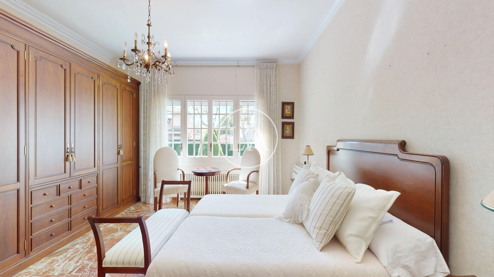 Casa unifamiliar exclusiva en Cambrils cama suite