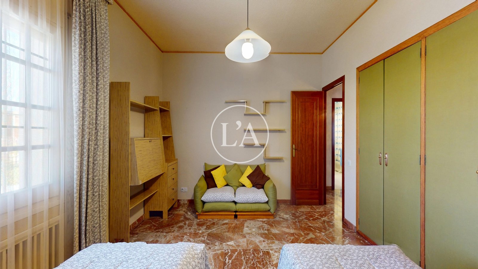 Casa unifamiliar exclusiva en Cambrils sofá habitación