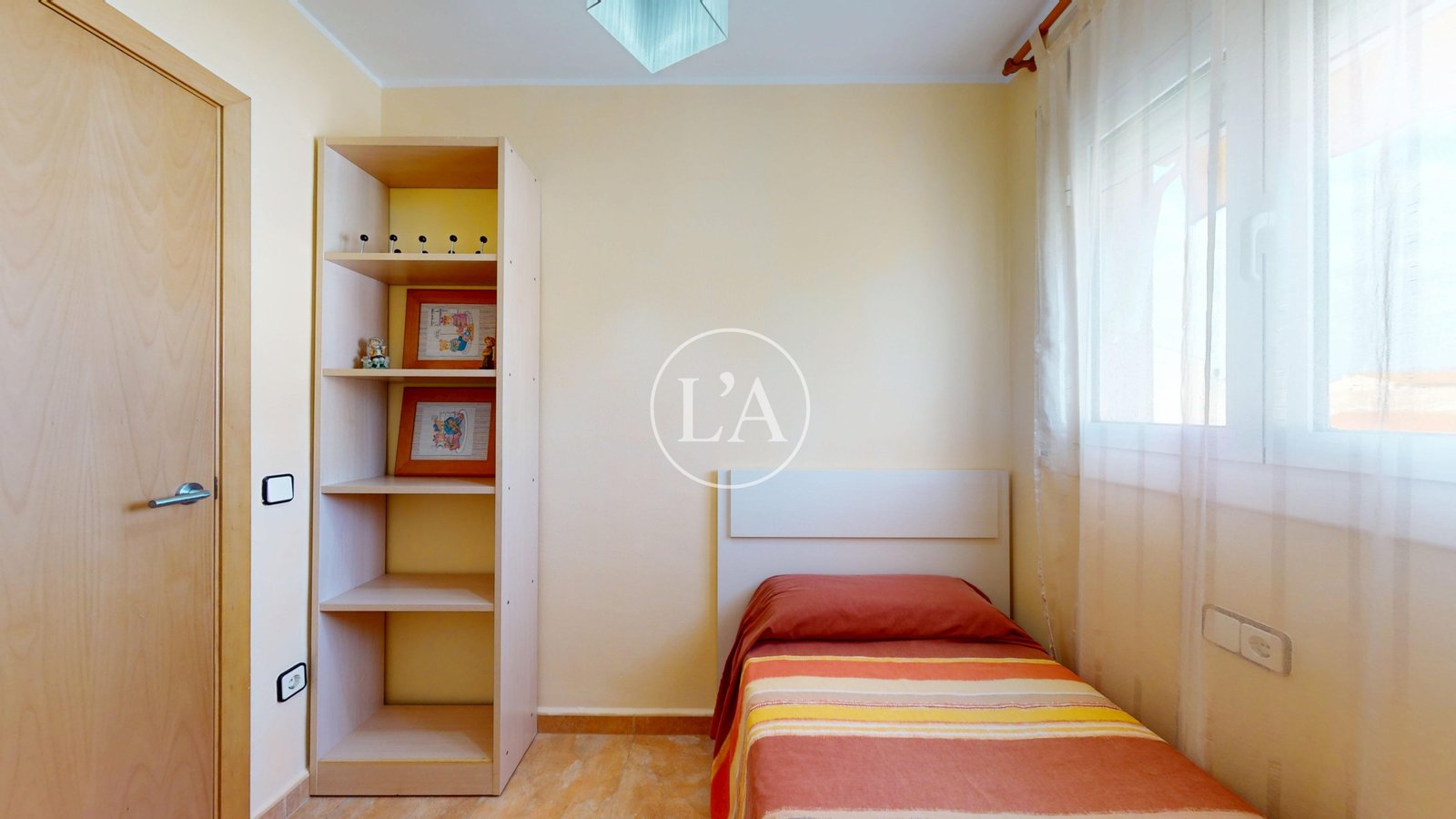 Piso en Nou Cambrils en venta dormitorio cama