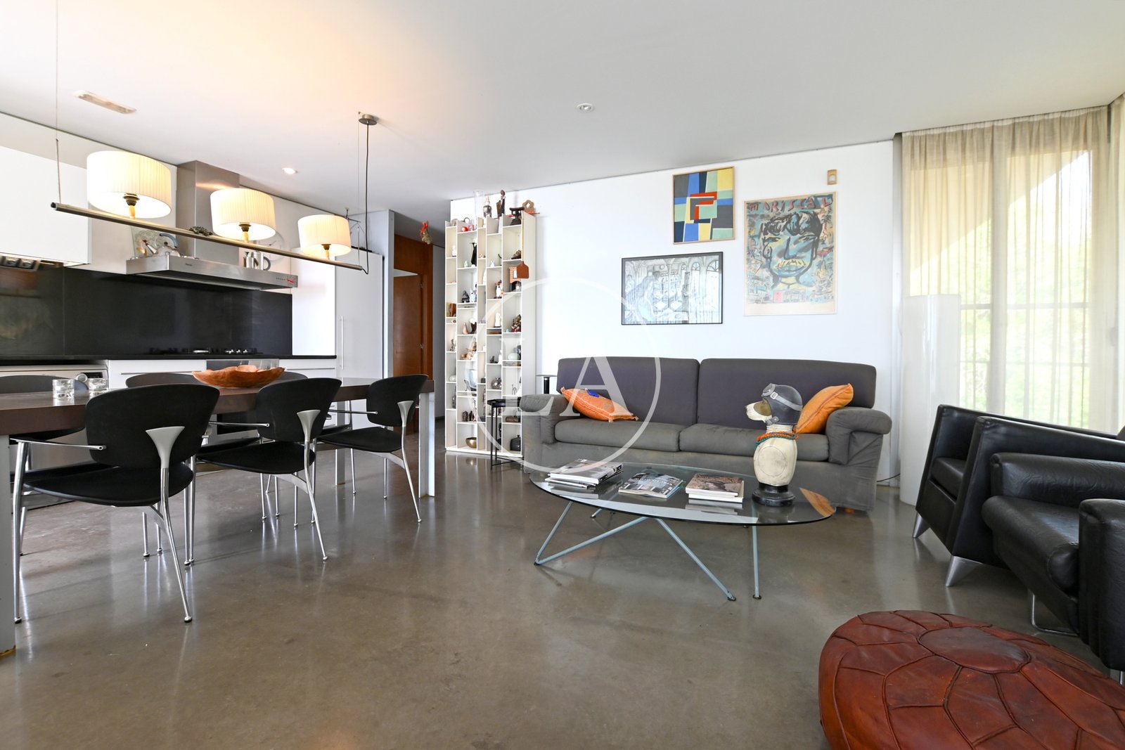 Chalet con piscina en Riudecanyes salón
