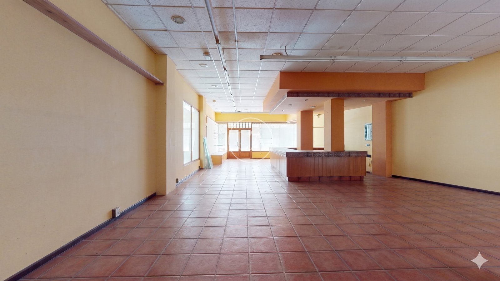 Local comercial en alquiler Cambrils espacio