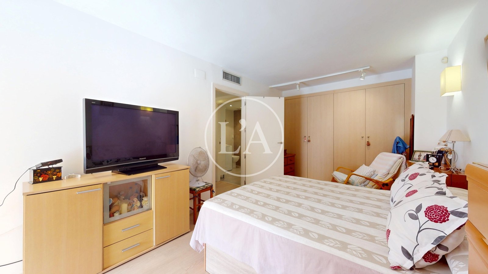 Apartamento en venta en La Pineda tele dormitorio