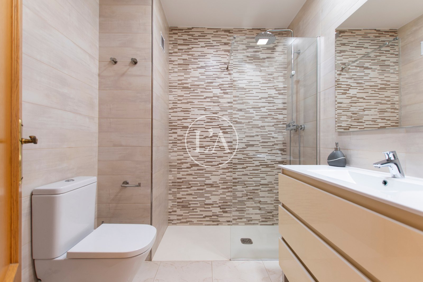 Casa venta Cambrils Molí de la Torre lavabo